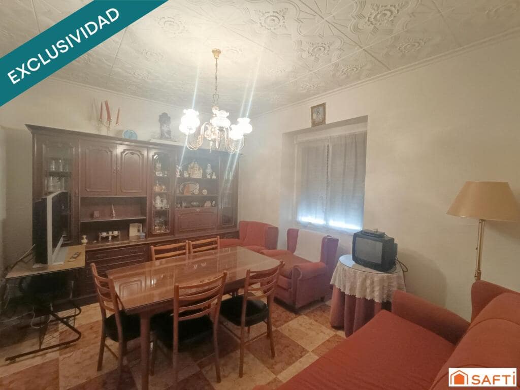 11 soverom Rekkehus til salgs i Villarta de San Juan med garasje - € 169 000 (Ref: 9337816)