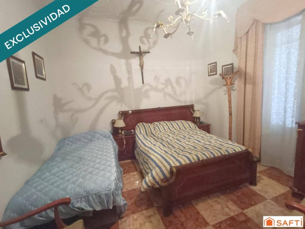 11 soverom Rekkehus til salgs i Villarta de San Juan med garasje - € 169 000 (Ref: 9337816)