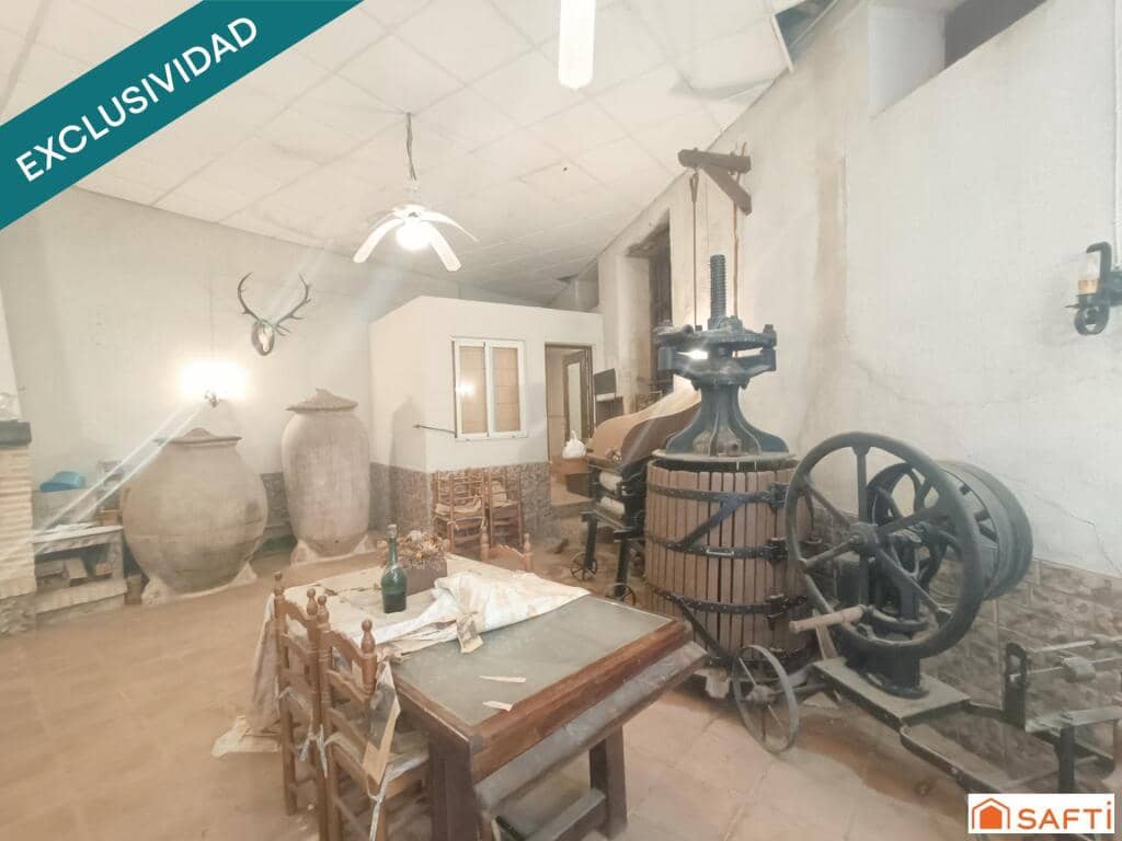 11 soverom Rekkehus til salgs i Villarta de San Juan med garasje - € 169 000 (Ref: 9337816)