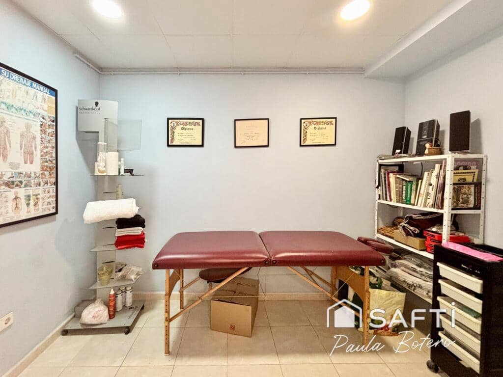 Kommersiell til salgs i Vilanova i la Geltru - € 148 000 (Ref: 9337822)