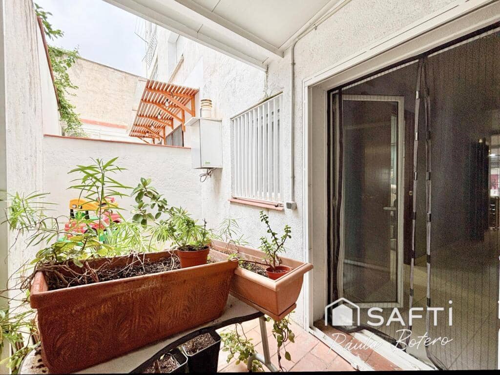 Kommersiell til salgs i Vilanova i la Geltru - € 148 000 (Ref: 9337822)