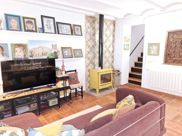 3 sovrum Radhus till salu i Pinoso - 140 000 € (Ref: 9341043)