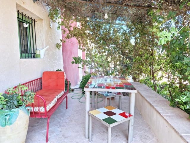 3 sovrum Radhus till salu i Pinoso - 140 000 € (Ref: 9341043)