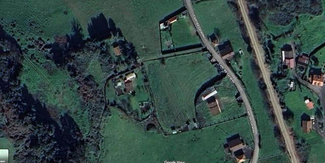 Mark till salu i Gijón - 98 000 € (Ref: 9341045)