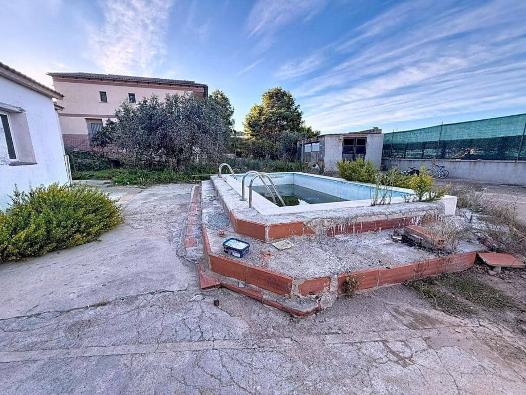 3 sypialnia Willa na sprzedaż w Cunit z basenem garażem - 210 000 € (Ref: 9341052)