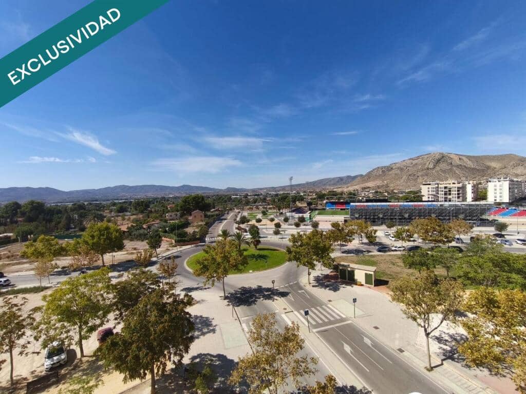 3 slaapkamer Appartement te koop in Elda met garage - € 170.000 (Ref: 9344640)