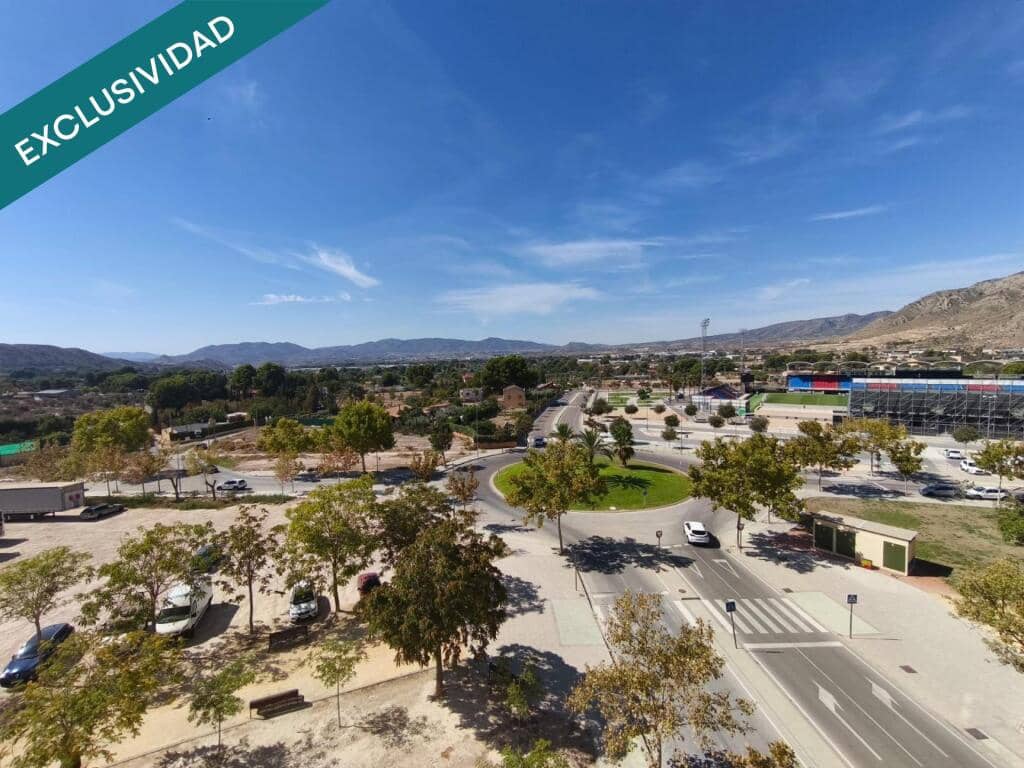 3 slaapkamer Appartement te koop in Elda met garage - € 170.000 (Ref: 9344640)