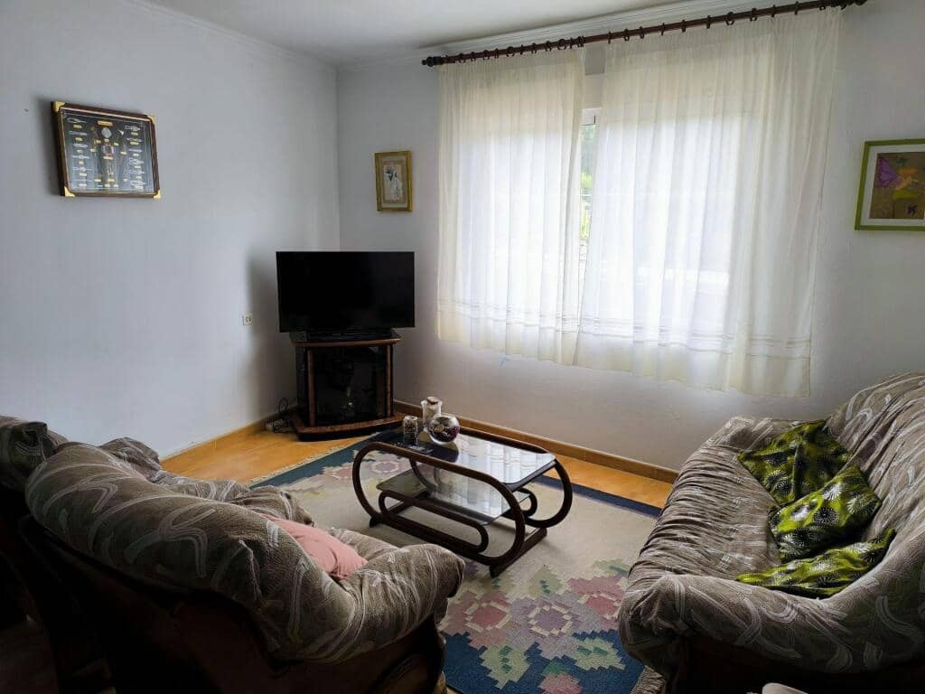 5 bedroom Villa for sale in Porto do Son - € 215,000 (Ref: 9344642)