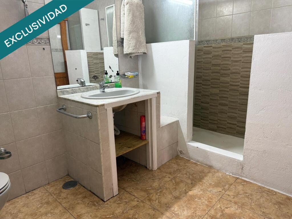 3 slaapkamer Rijtjeshuis te koop in Arrecife - € 220.000 (Ref: 9344644)