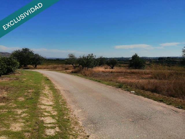 Ubebygd land til salgs i Godelleta - € 70 000 (Ref: 9344646)