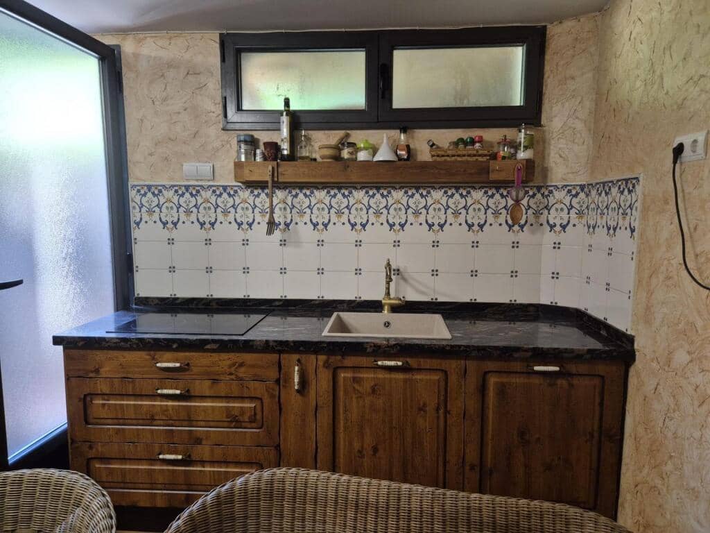 4 slaapkamer Rijtjeshuis te koop in San Andres del Rabanedo met garage - € 332.000 (Ref: 9344649)