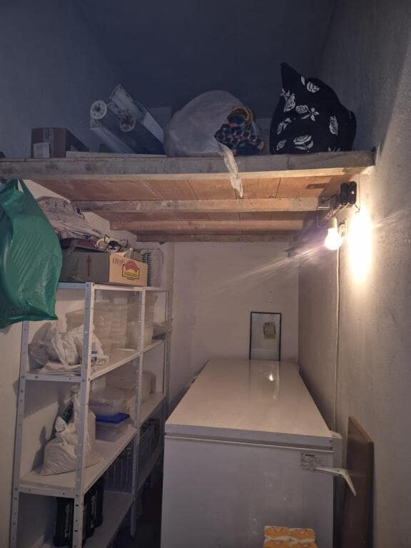 10 soveværelse Villa til salg i Leon by med garage - € 450.000 (Ref: 9344651)