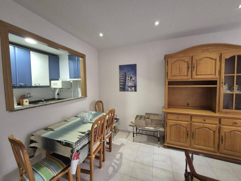 10 soveværelse Villa til salg i Leon by med garage - € 450.000 (Ref: 9344651)