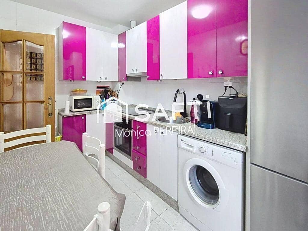 10 quarto Moradia para venda em Leao cidade com garagem - 427 500 € (Ref: 9344651)