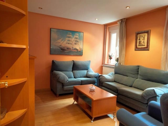 2 slaapkamer Rijtjeshuis te koop in León stad - € 185.000 (Ref: 9344652)