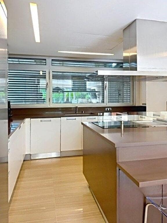 5 soverom Villa til salgs i Barcelona by med garasje - € 1 950 000 (Ref: 9347120)