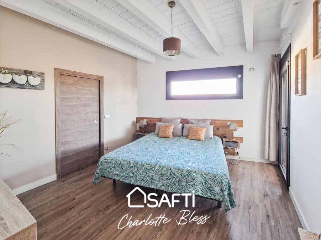 5 soverom Villa til salgs i Cubelles med svømmebasseng - € 587 000 (Ref: 9347122)