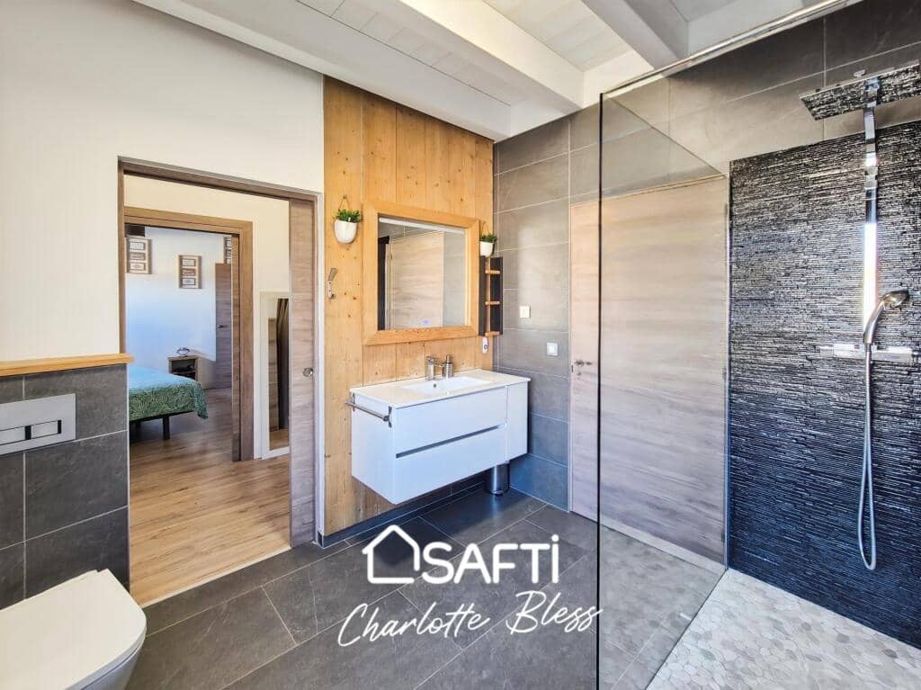 5 soverom Villa til salgs i Cubelles med svømmebasseng - € 587 000 (Ref: 9347122)