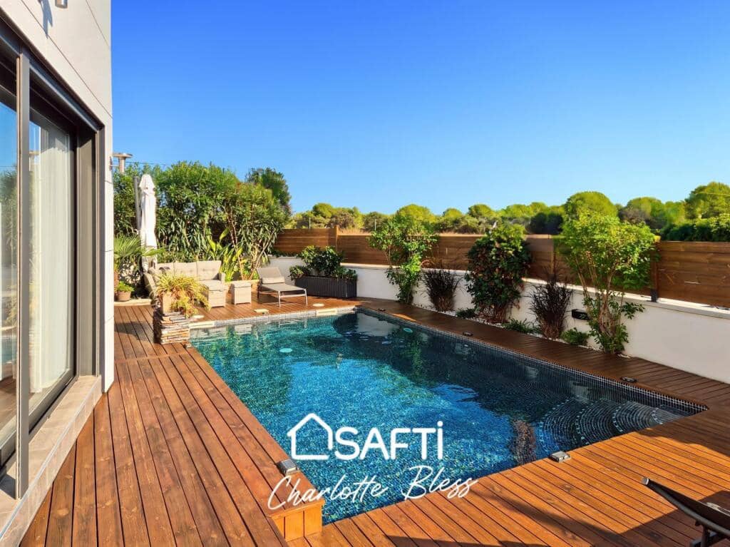 5 soverom Villa til salgs i Cubelles med svømmebasseng - € 587 000 (Ref: 9347122)