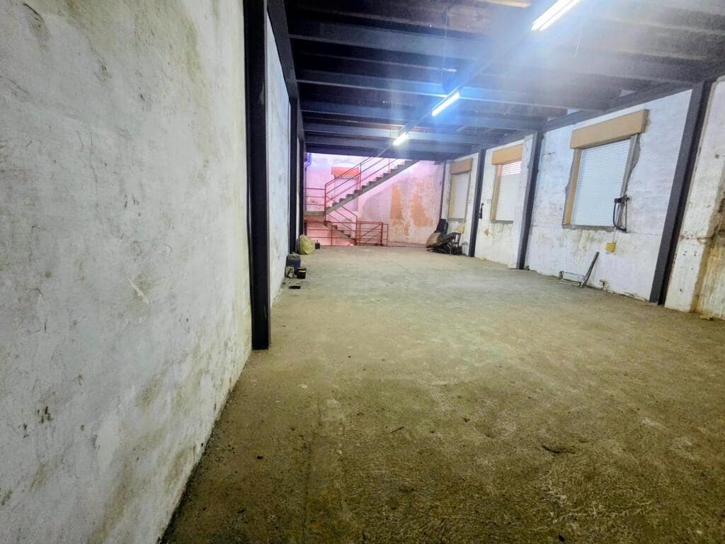 Kantoor te koop in Canet de Mar - € 210.000 (Ref: 9347131)