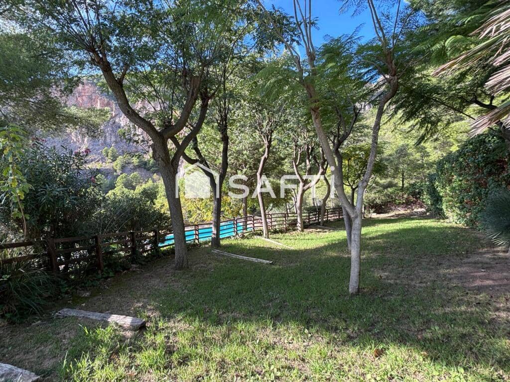 5 slaapkamer Rijtjeshuis te koop in Sitges met zwembad - € 495.000 (Ref: 9347133)