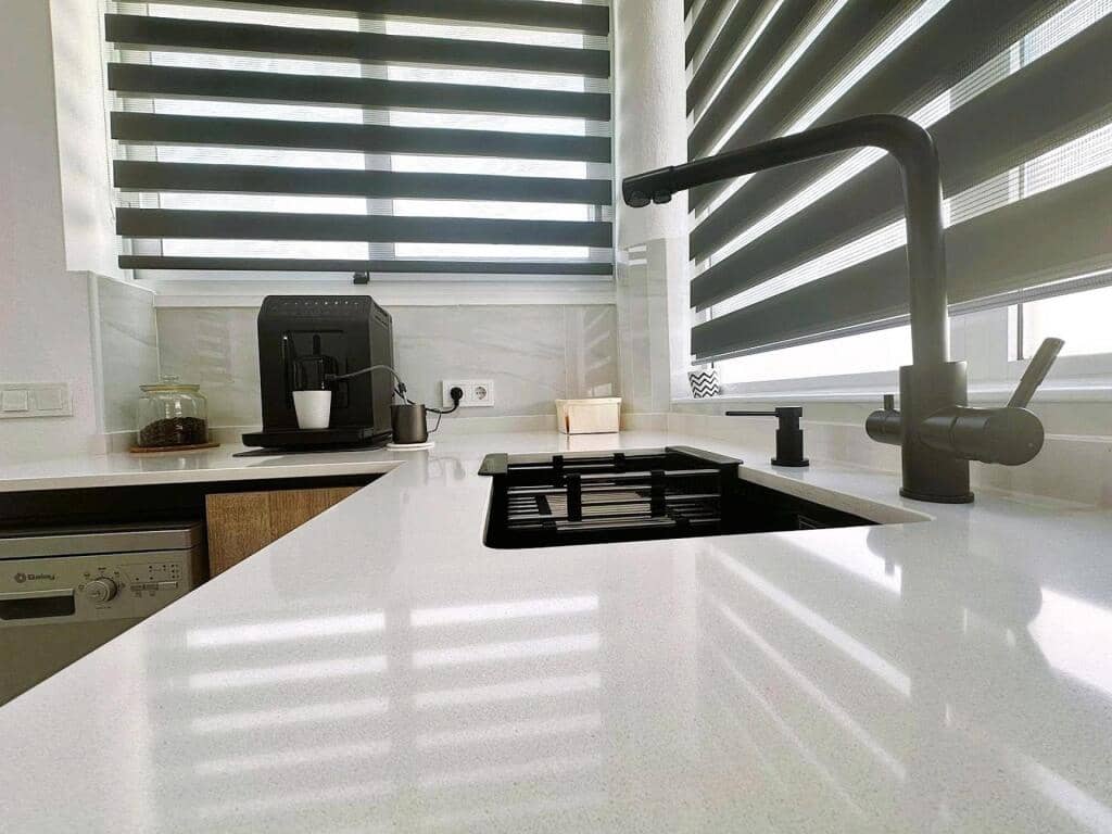 3 sypialnia Willa na sprzedaż w Guardamar del Segura z basenem - 216 000 € (Ref: 9349336)