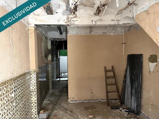 Studio for sale in Cabanyal-Canyamelar, Valencia city - € 126,000 (Ref: 9349347)