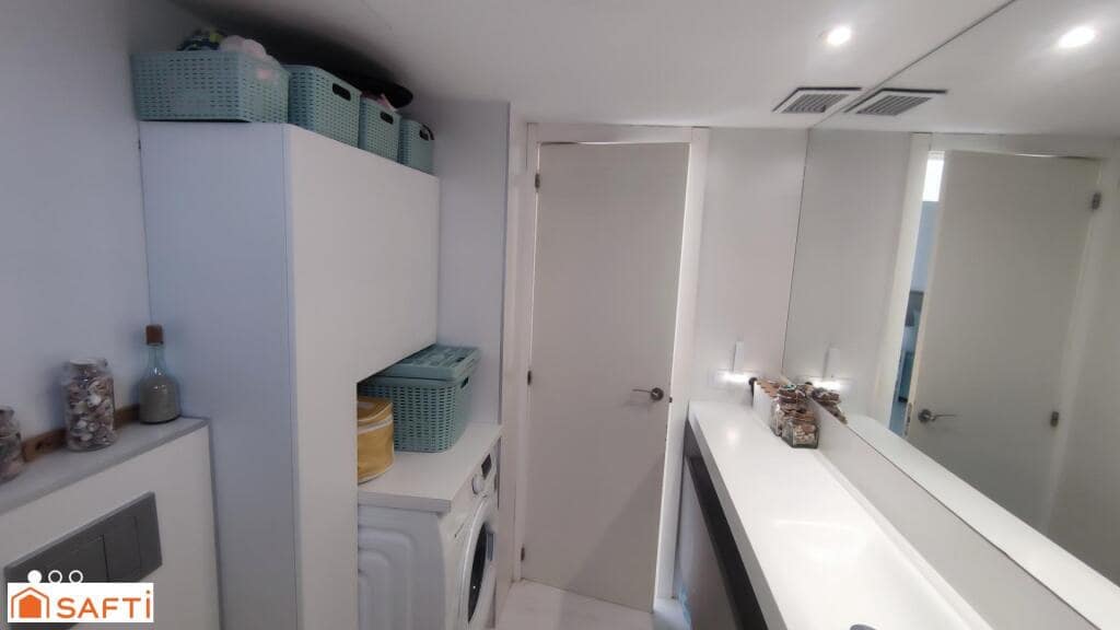 Apartamento de 2 habitaciones en Illetas en venta con piscina - 695.000 € (Ref: 9349351)