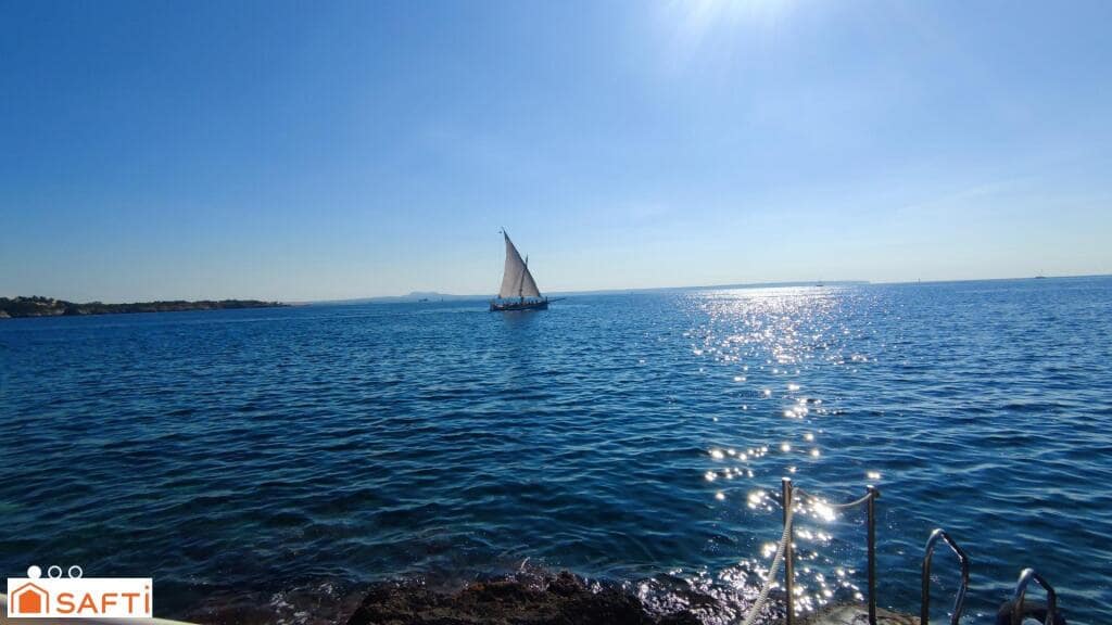 Apartamento de 2 habitaciones en Illetas en venta con piscina - 695.000 € (Ref: 9349351)