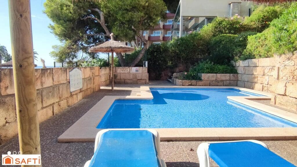 Apartamento de 2 habitaciones en Illetas en venta con piscina - 695.000 € (Ref: 9349351)