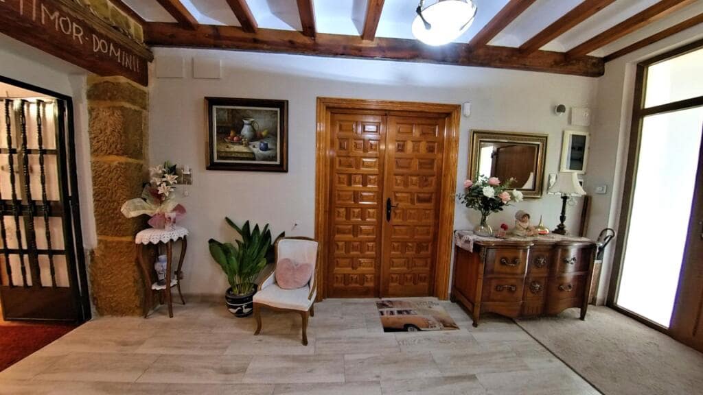 4 soverom Finca/Herregård til salgs i Elda - € 259 500 (Ref: 9349352)