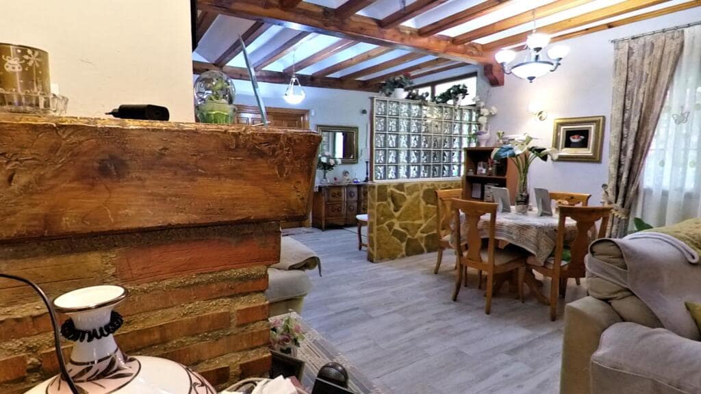 4 soverom Finca/Herregård til salgs i Elda - € 259 500 (Ref: 9349352)