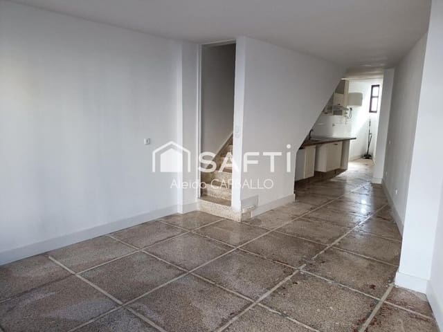 3 soverom Rekkehus til salgs i Granadilla de Abona med garasje - € 325 000 (Ref: 9349354)