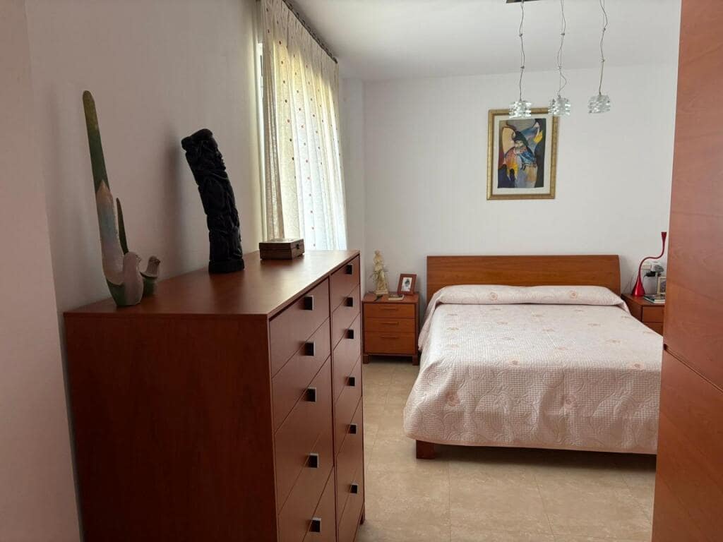4 slaapkamer Rijtjeshuis te koop in Cullera - € 350.000 (Ref: 9349355)