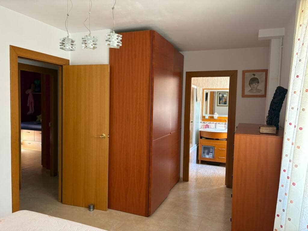 4 slaapkamer Rijtjeshuis te koop in Cullera - € 350.000 (Ref: 9349355)