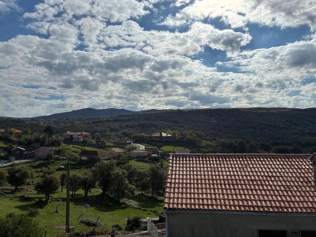 5 makuuhuone Huvila myytävänä paikassa A Lama mukana 
autotalli - 235 000 € (Ref: 9349357)