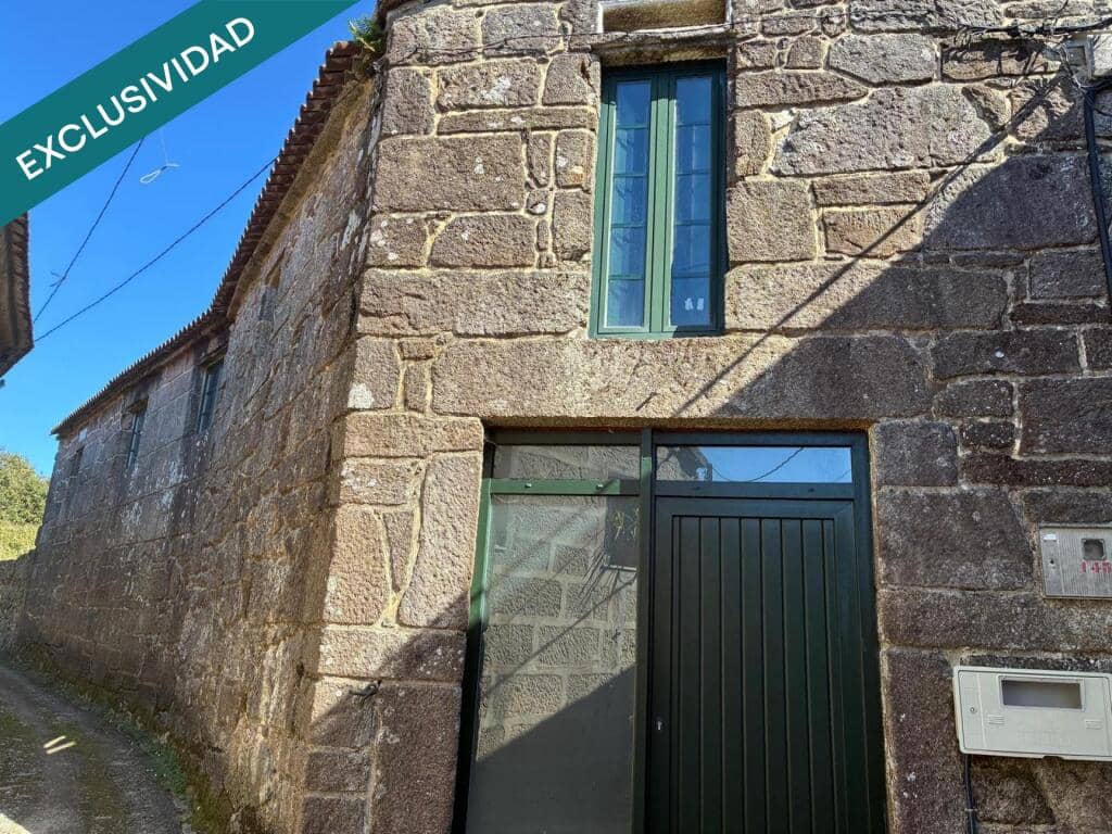 3 bedroom Finca/Country House for sale in A Lama - € 77,000 (Ref: 9349358)