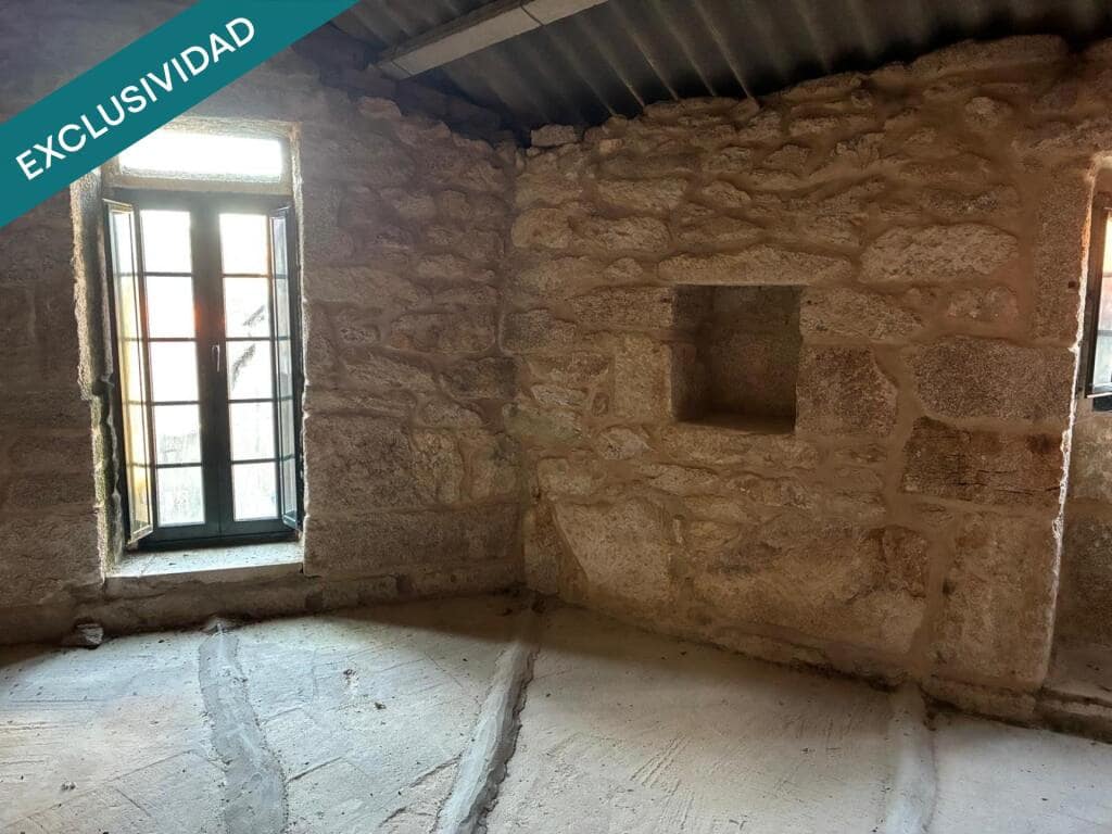 3 bedroom Finca/Country House for sale in A Lama - € 77,000 (Ref: 9349358)