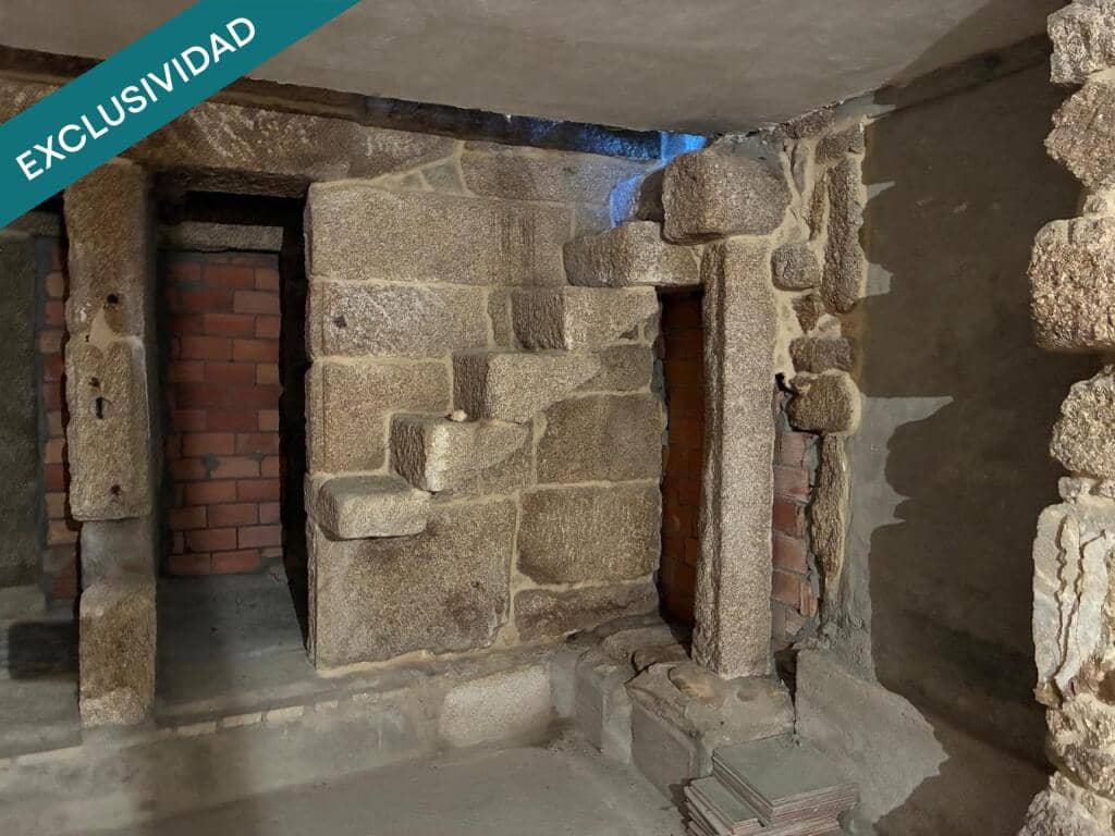 3 bedroom Finca/Country House for sale in A Lama - € 77,000 (Ref: 9349358)