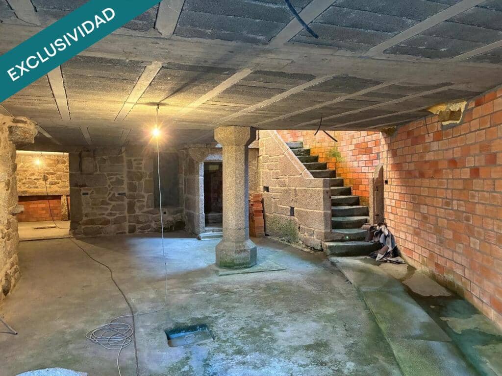 3 bedroom Finca/Country House for sale in A Lama - € 77,000 (Ref: 9349358)