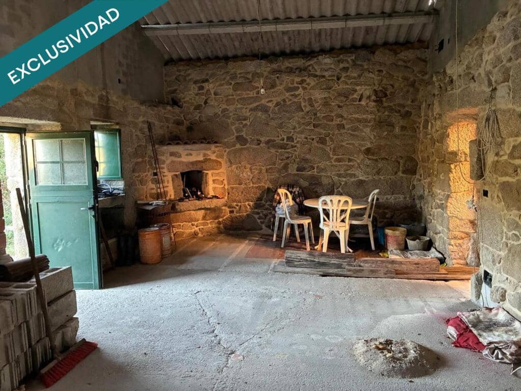 3 bedroom Finca/Country House for sale in A Lama - € 77,000 (Ref: 9349358)