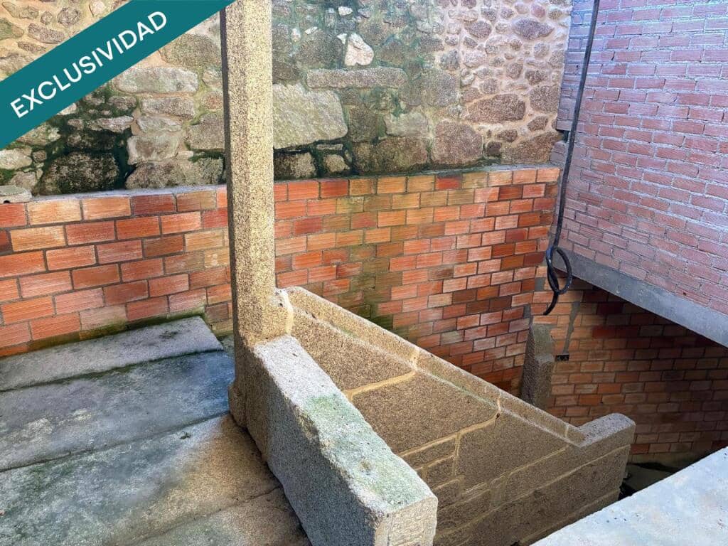 3 bedroom Finca/Country House for sale in A Lama - € 77,000 (Ref: 9349358)