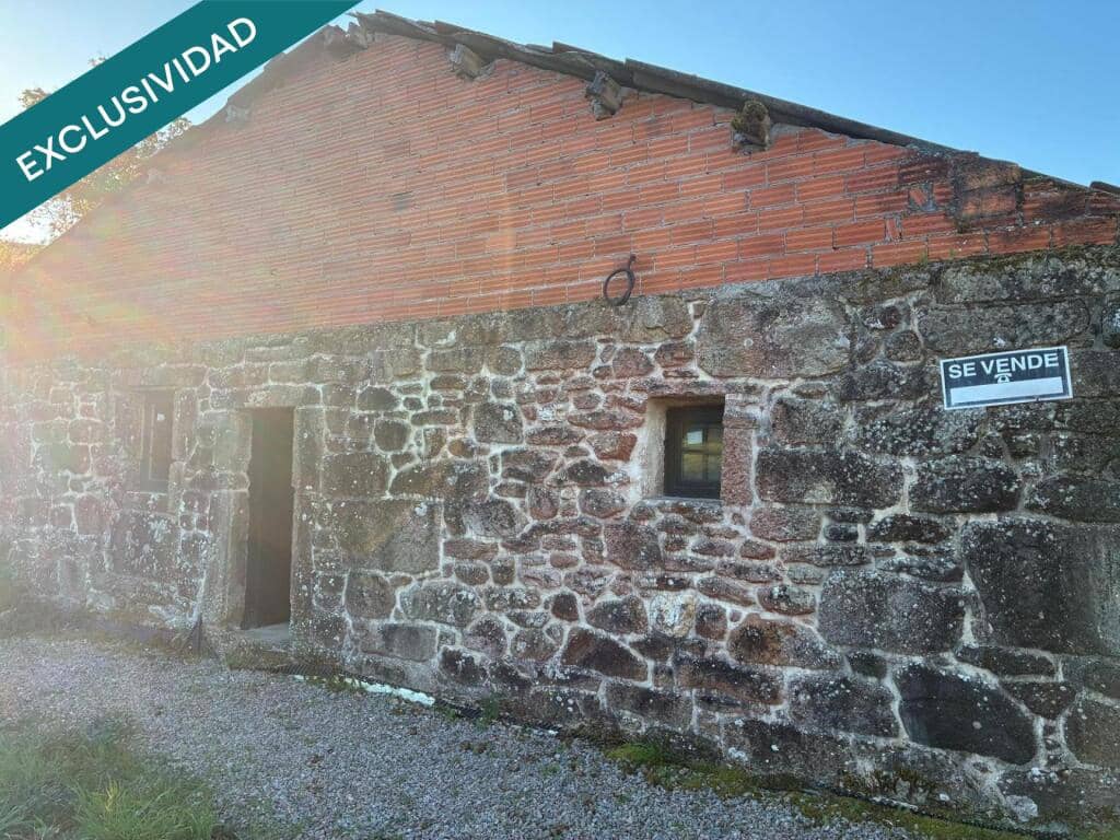 3 bedroom Finca/Country House for sale in A Lama - € 77,000 (Ref: 9349358)