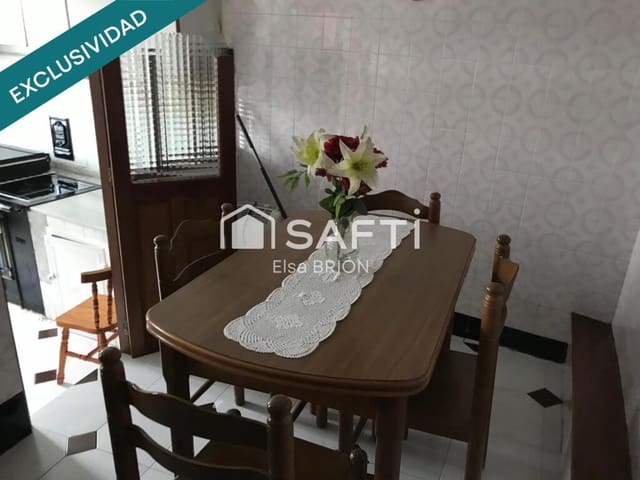 3 bedroom Terraced Villa for sale in Noia - € 80,000 (Ref: 9353412)