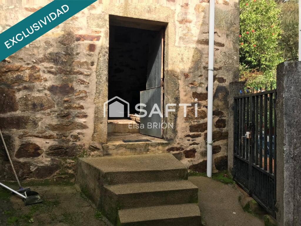 3 quarto Moradia em Banda para venda em Noia - 80 000 € (Ref: 9353412)