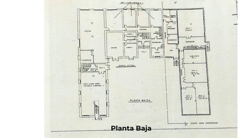20 sypialnia Finka/Dom wiejski na sprzedaż w Miasto Lleida - 450 000 € (Ref: 9353417)