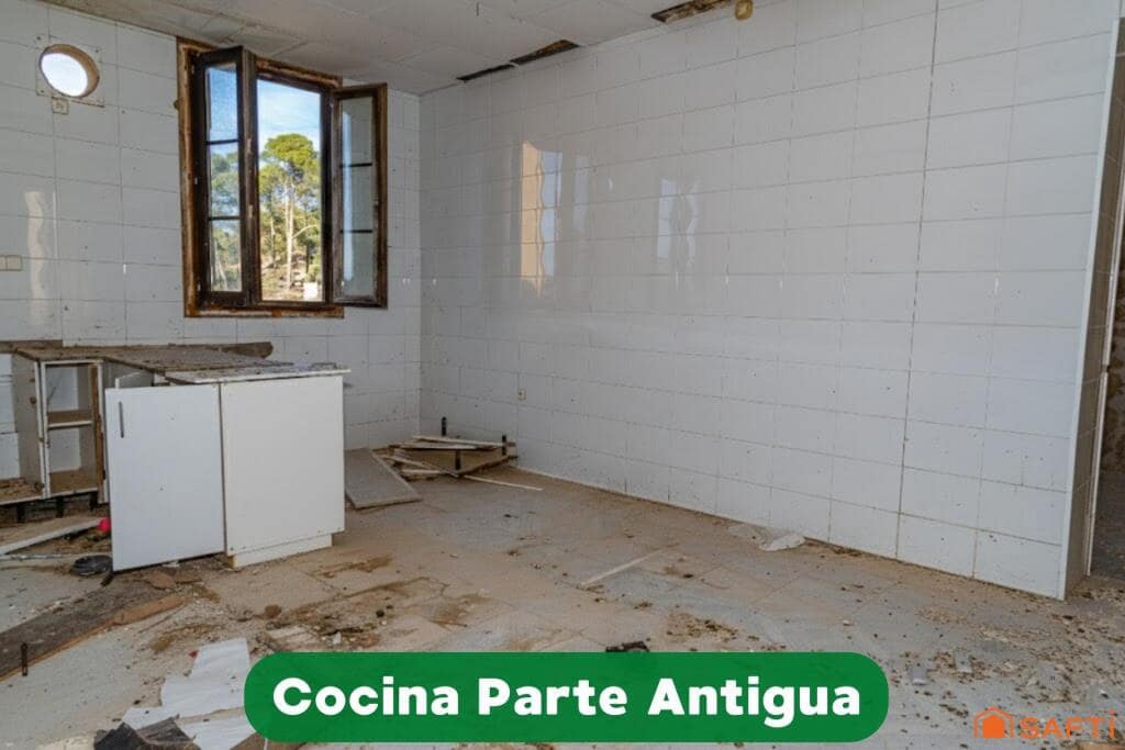 20 sypialnia Finka/Dom wiejski na sprzedaż w Miasto Lleida - 450 000 € (Ref: 9353417)