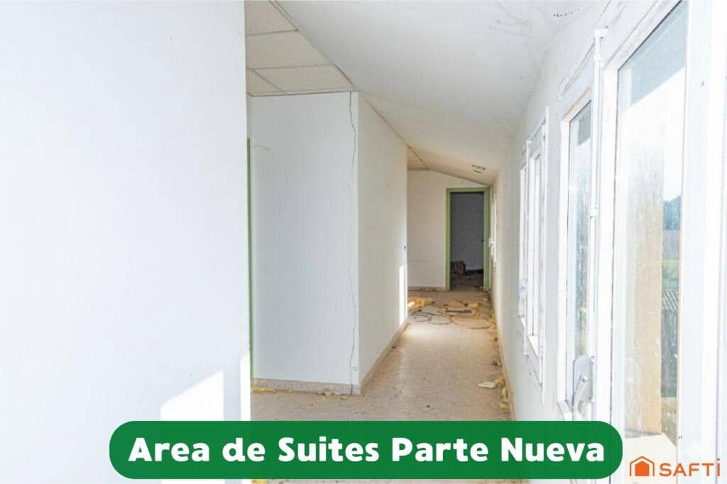 20 sypialnia Finka/Dom wiejski na sprzedaż w Miasto Lleida - 450 000 € (Ref: 9353417)