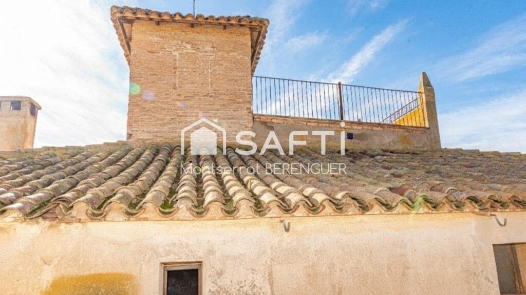 20 bedroom Finca/Country House for sale in Lleida city - € 450,000 (Ref: 9353417)