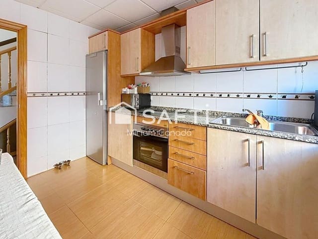 4 bedroom Villa for sale in Segur de Calafell, Calafell with pool garage - € 328,000 (Ref: 9353418)